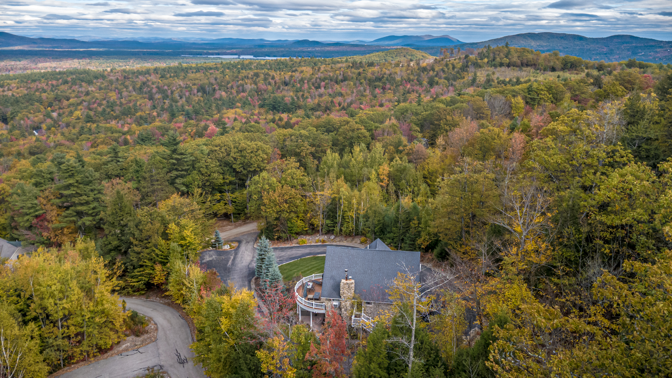 Aerial view 7 of Stonewood Chalet and the White Mountains